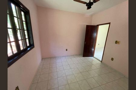 Casa à venda com 4 quartos, 160m² em Itaipu, Niterói