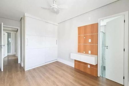 Apartamento à venda com 240m², 4 quartos e 4 vagas