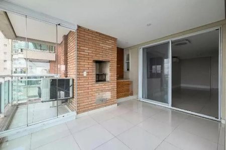 Apartamento à venda com 240m², 4 quartos e 4 vagas