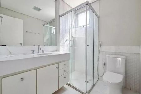 Apartamento à venda com 240m², 4 quartos e 4 vagas