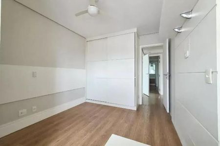 Apartamento à venda com 240m², 4 quartos e 4 vagas