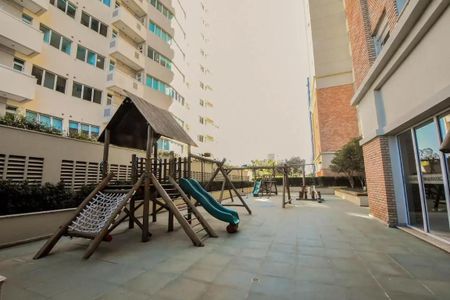 Apartamento à venda com 240m², 4 quartos e 4 vagas