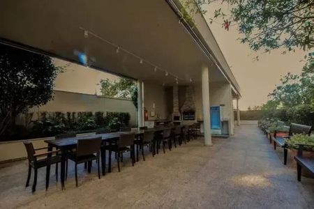 Apartamento à venda com 240m², 4 quartos e 4 vagas