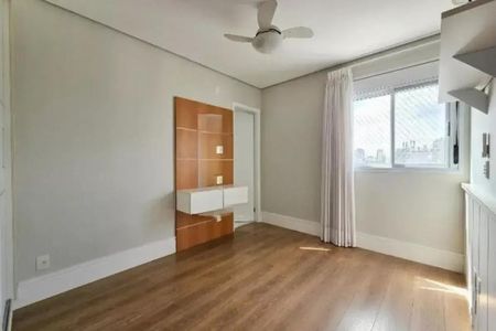 Apartamento à venda com 240m², 4 quartos e 4 vagas