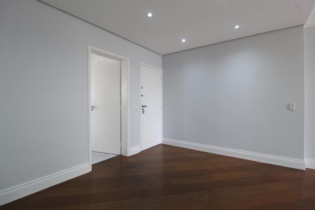 Sala de apartamento para alugar com 3 quartos, 100m² em Indianópolis, São Paulo