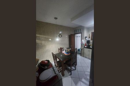 Casa à venda com 2 quartos, 96m² em Centro, Niterói