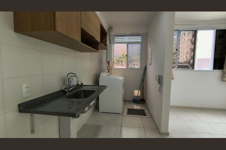 Apartamento à venda com 45m², 2 quartos e sem vagaCozinha e Área de Serviço