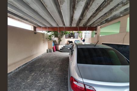 Casa à venda com 160m², 4 quartos e 2 vagas