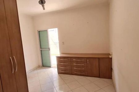 Casa à venda com 4 quartos, 220m² em Vila Nair, São Paulo