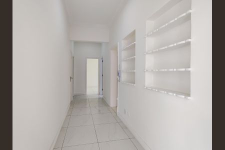 Apartamento à venda com 140m², 4 quartos e sem vagaCorredor