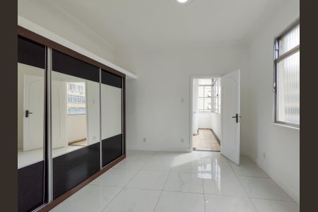 Apartamento à venda com 140m², 4 quartos e sem vagaQuarto 1