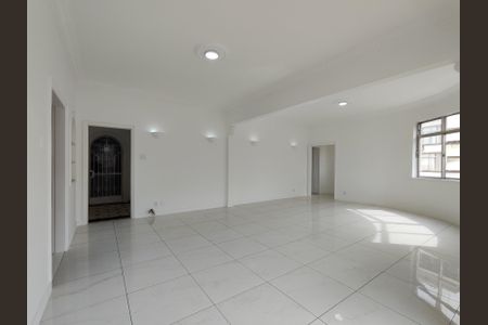 Apartamento à venda com 140m², 4 quartos e sem vagaSala