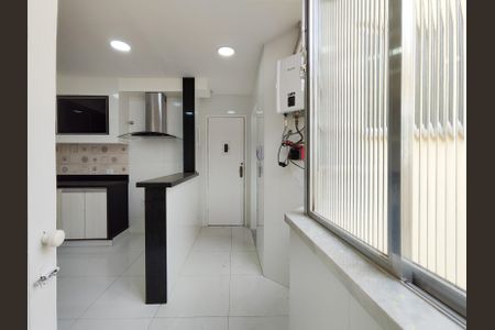 Apartamento à venda com 140m², 4 quartos e sem vagaCozinha