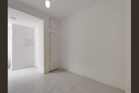 Apartamento à venda com 140m², 4 quartos e sem vagaSuíte