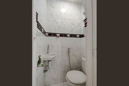 Apartamento à venda com 140m², 4 quartos e sem vagaBanheiro da Suíte