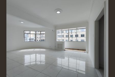 Sala de apartamento à venda com 4 quartos, 140m² em Praça da Bandeira, Rio de Janeiro