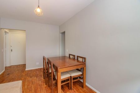 Sala de apartamento para alugar com 2 quartos, 64m² em Bom Jesus, Porto Alegre