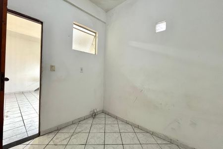 Quarto de casa para alugar com 1 quarto, 36m² em Vila Mira, São Paulo