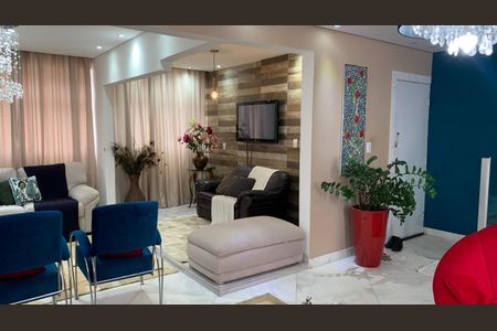 Apartamento à venda com 3 quartos, 200m² em Buritis, Belo Horizonte