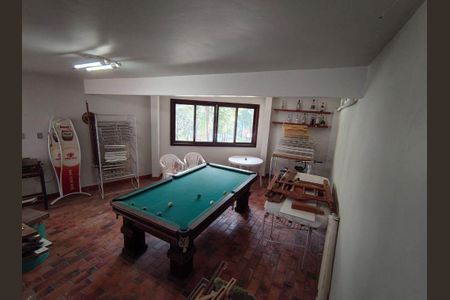 Casa à venda com 3 quartos, 301m² em Piratininga, Niterói