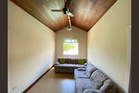 Casa à venda com 4 quartos, 187m² em Itaipu, Niterói