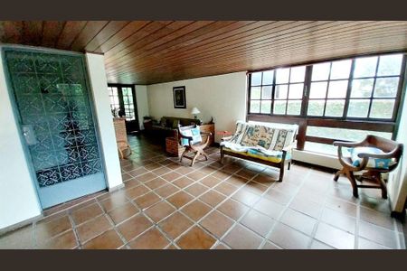 Casa à venda com 3 quartos, 204m² em Largo da Batalha, Niterói