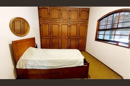 Casa à venda com 3 quartos, 204m² em Largo da Batalha, Niterói