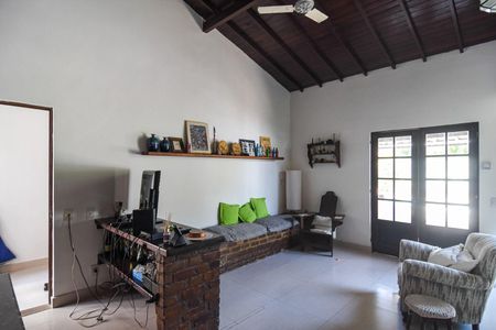 Casa à venda com 4 quartos, 360m² em Cafubá, Niterói