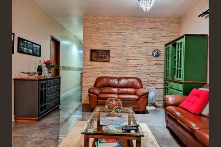 Casa à venda com 3 quartos, 163m² em Piratininga, Niterói