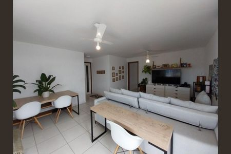 Apartamento à venda com 3 quartos, 130m² em Itaipu, Niterói