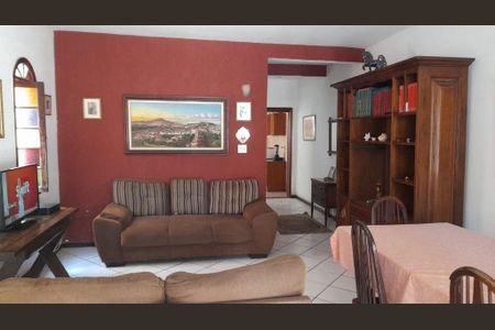 Casa à venda com 3 quartos, 168m² em Piratininga, Niterói