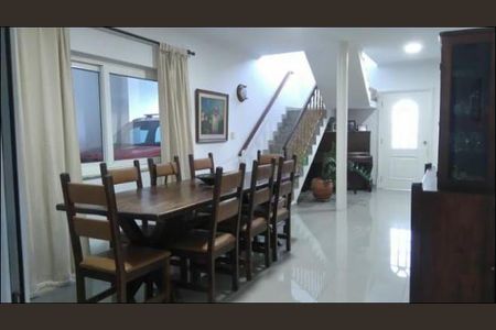 Casa à venda com 3 quartos, 300m² em Piratininga, Niterói