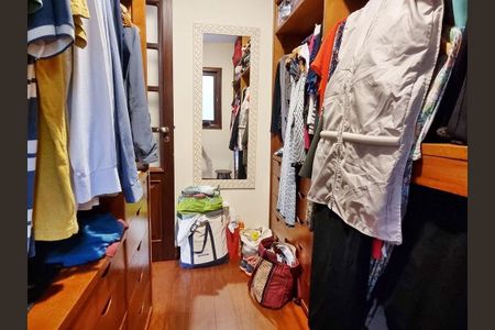 Casa à venda com 4 quartos, 251m² em Santo Antônio, Niterói