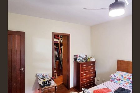 Casa à venda com 4 quartos, 251m² em Santo Antônio, Niterói