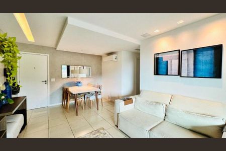 Apartamento à venda com 2 quartos, 140m² em Itaipu, Niterói