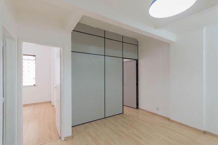 Sala de apartamento à venda com 2 quartos, 53m² em Tijuca, Rio de Janeiro