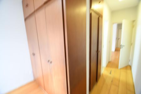Apartamento à venda com 45m², 1 quarto e 1 vagaQuarto