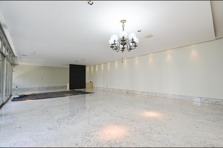 Sala de Estar de apartamento para alugar com 5 quartos, 410m² em Serra, Belo Horizonte