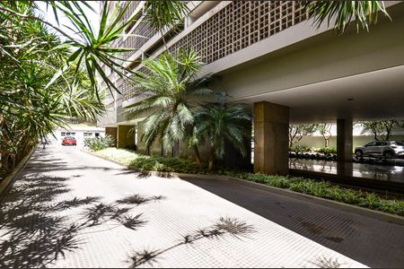 Apartamento para alugar com 410m², 5 quartos e 3 vagasÁrea comum