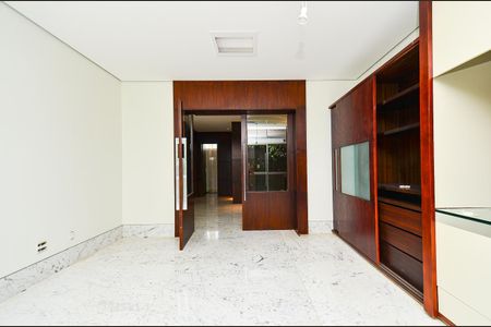 Apartamento para alugar com 410m², 5 quartos e 3 vagasEscritório