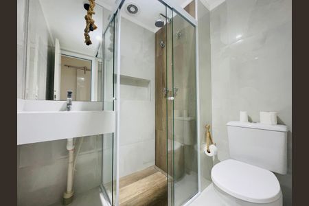 Apartamento para alugar com 64m², 2 quartos e 1 vaga Apartamento para alugar com 64m², 2 quartos e 1 vagaBanheiro 2