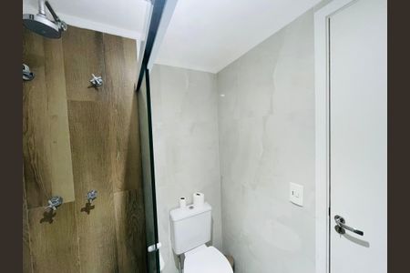 Apartamento para alugar com 64m², 2 quartos e 1 vaga Apartamento para alugar com 64m², 2 quartos e 1 vagaBanheiro 2