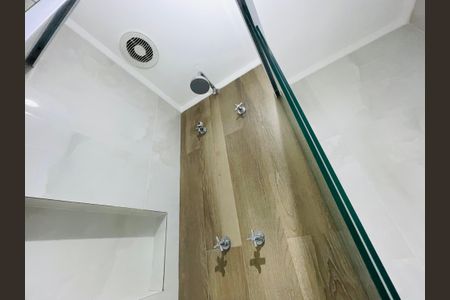 Apartamento para alugar com 64m², 2 quartos e 1 vaga Apartamento para alugar com 64m², 2 quartos e 1 vagaBanheiro 2