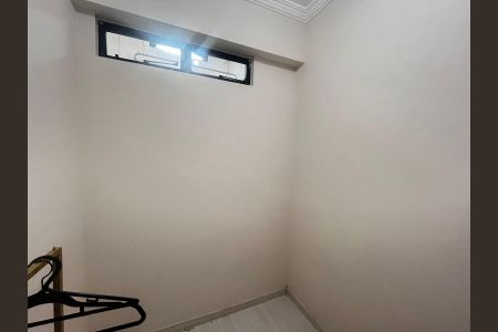Apartamento à venda com 69m², 3 quartos e 2 vagasQuarto 2