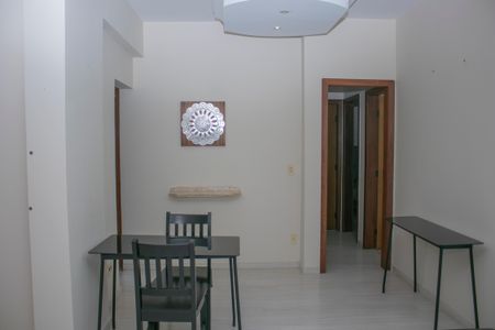 Sala de apartamento à venda com 3 quartos, 69m² em Sion, Belo Horizonte