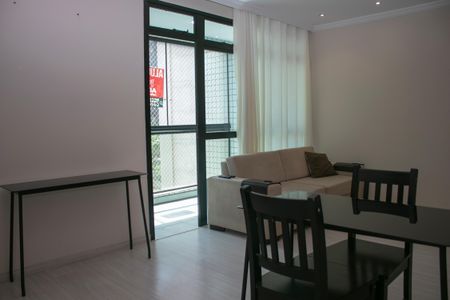 Apartamento à venda com 69m², 3 quartos e 2 vagasSala