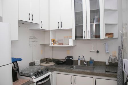 Apartamento à venda com 69m², 3 quartos e 2 vagasCozinha