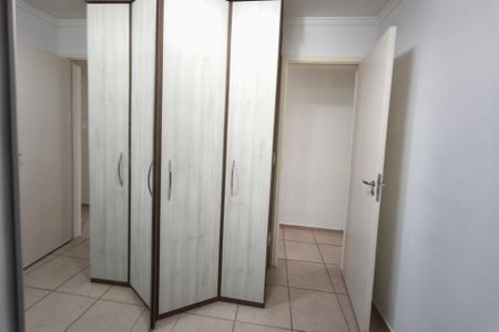 Apartamento para alugar com 68m², 3 quartos e 2 vagasQuarto 2