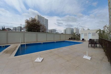 Apartamento à venda com 50m², 2 quartos e 1 vaga Apartamento à venda com 50m², 2 quartos e 1 vagaÁrea comum - Piscina