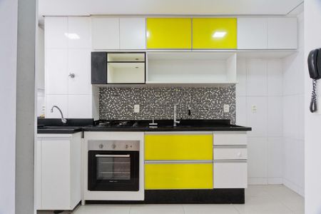 Apartamento para alugar com 49m², 2 quartos e 1 vaga Apartamento para alugar com 49m², 2 quartos e 1 vagaCozinha